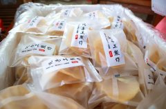 玉州区：百年技艺承匠心 小饼产业助振兴