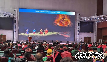 安顺一个去了让人留恋的地方安顺风景名胜区面积占幅员面积12%以上，远高于全国2.23%、全省4.2%的平均水平，文旅资源禀赋优异。