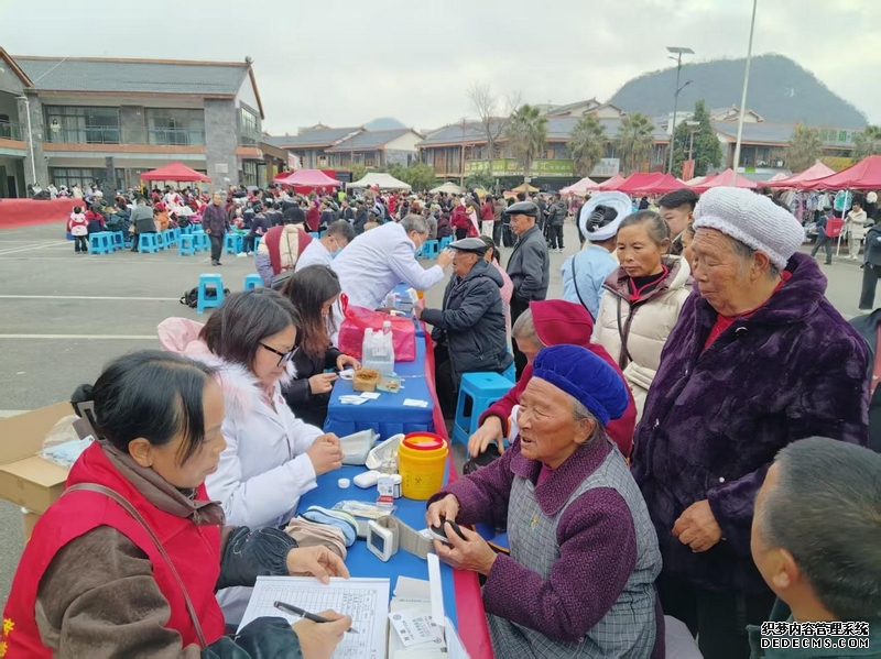 义诊活动。