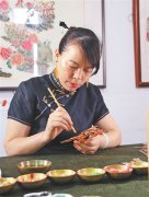  刀笔蹁跹 皮影生姿（工匠绝活）